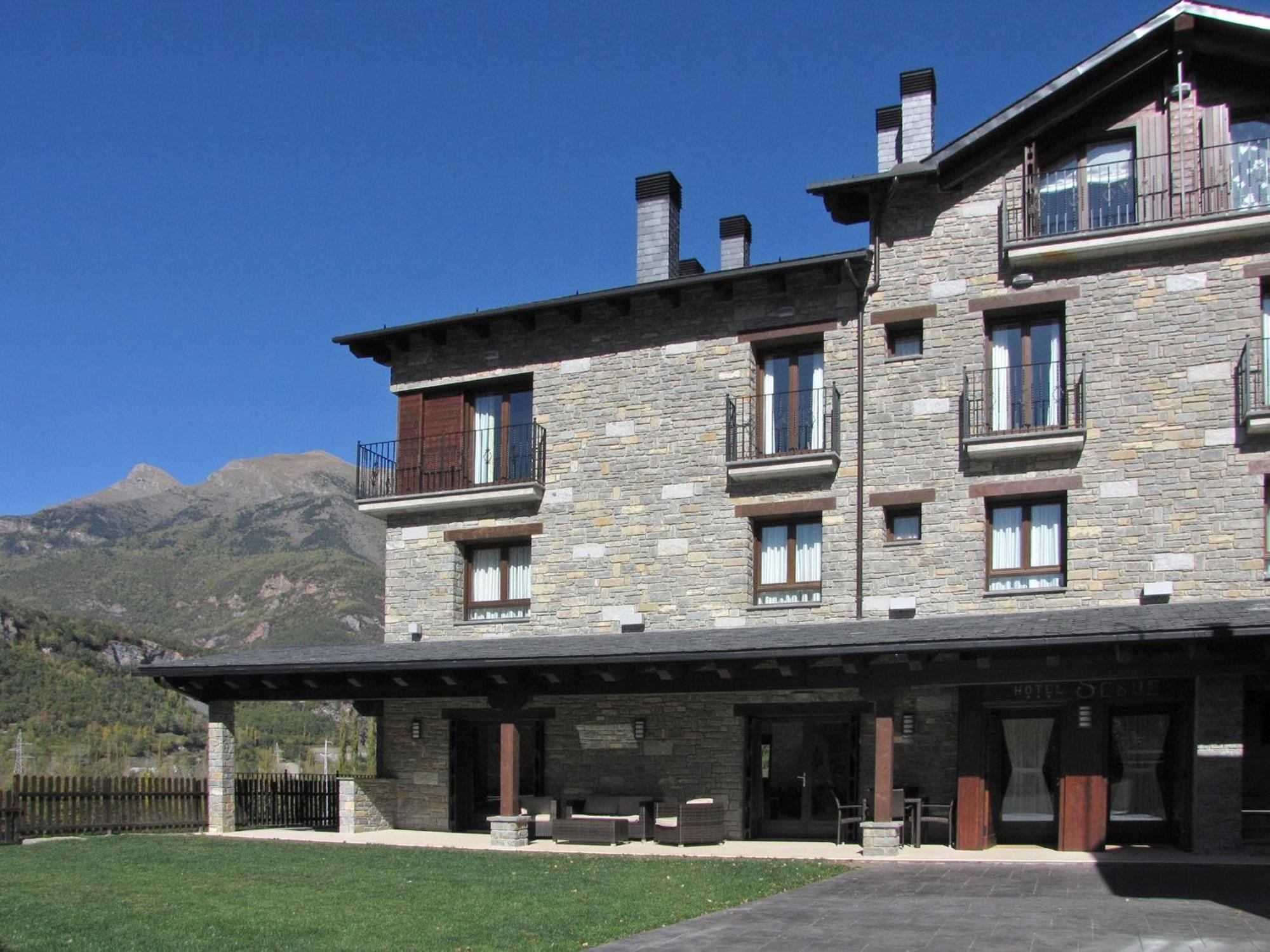 Hotel Sesue Benasque Exterior foto